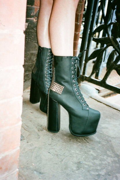 Jeffrey Campbell BL-CROSS Platform Boots - Black Washed Silver