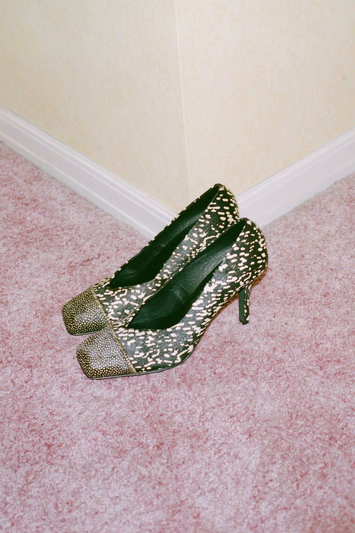 Jeffrey Campbell SOUND-F - Black White Hair